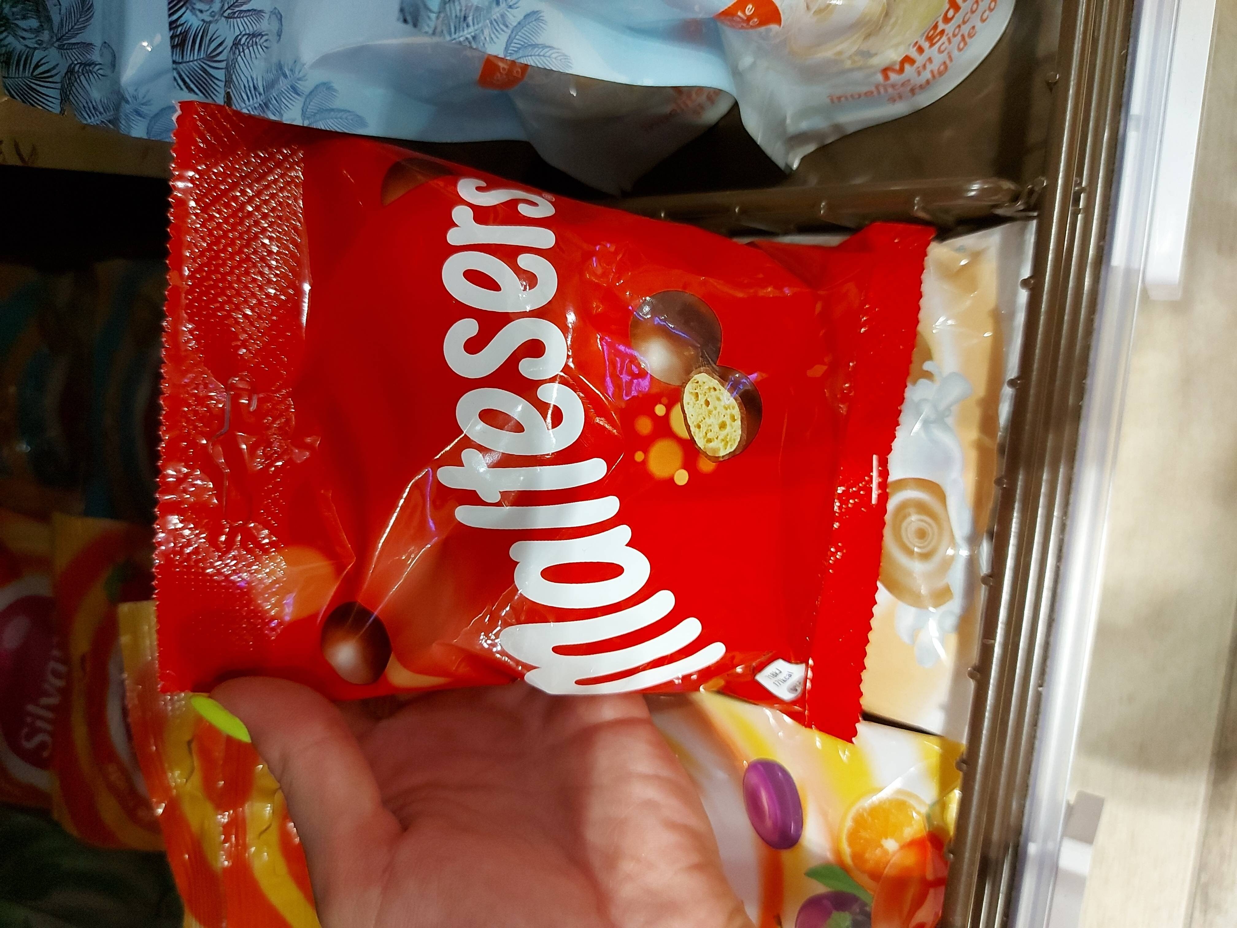 Конфеты Maltesers Шоколадные Шарики 68гр (24)