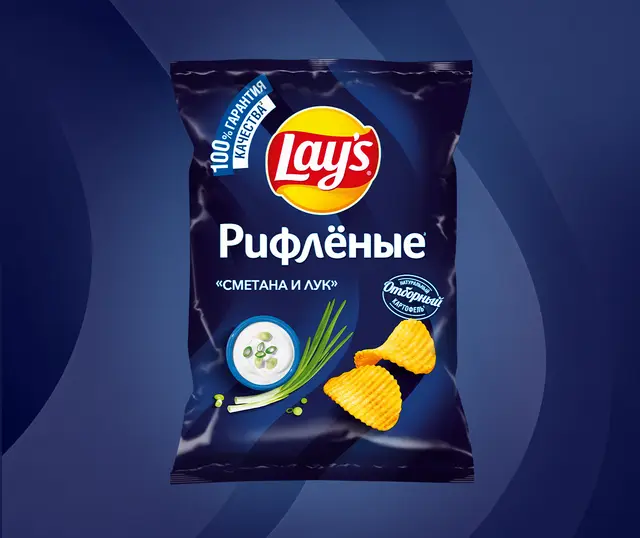 Чипсы "Lays" Рифленые Сметана и Лук 140г (Россия)